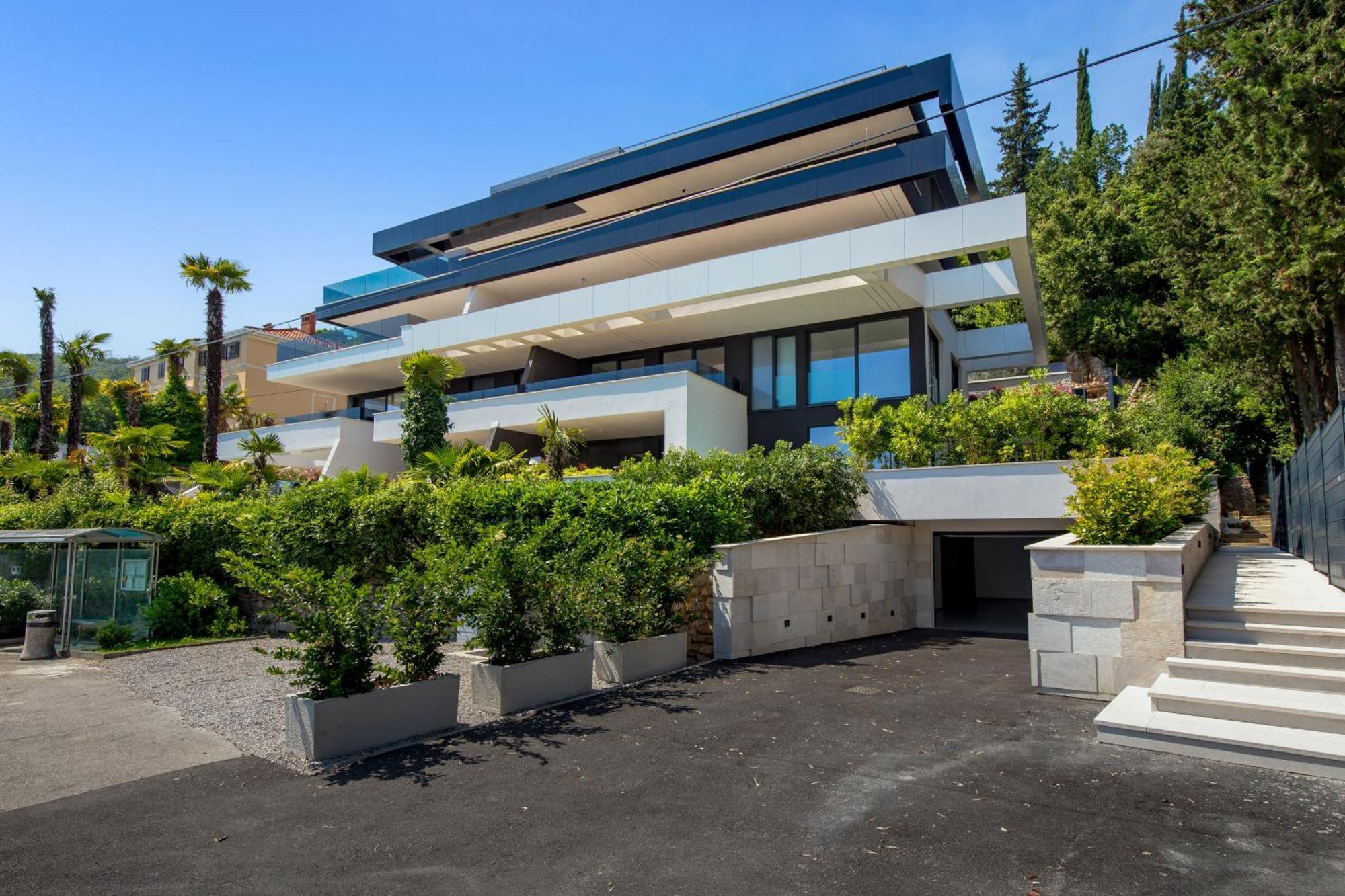 Dream By The Sea Apartment Opatija Bagian luar foto