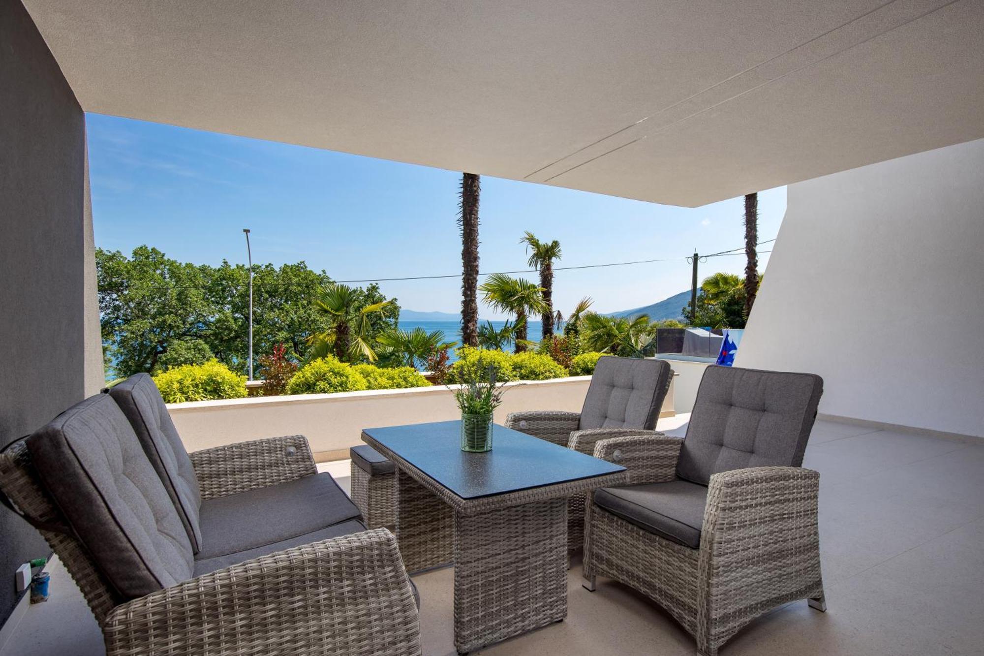 Dream By The Sea Apartment Opatija Bagian luar foto
